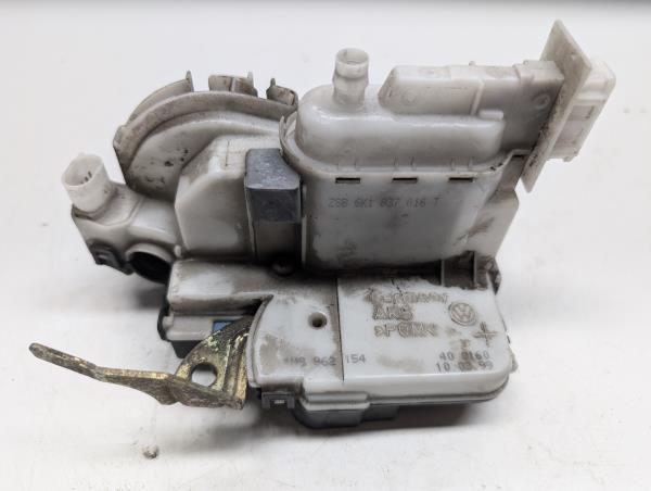 FECHO DA PORTA FRENTE DTO SEAT IBIZA II (6K1) | 93 - 02