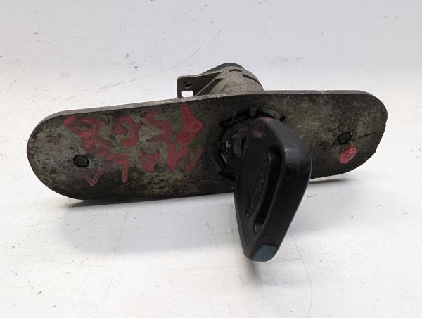 CANHAO PORTA FORD FOCUS (DAW, DBW) | 98 - 09 Imagem-0