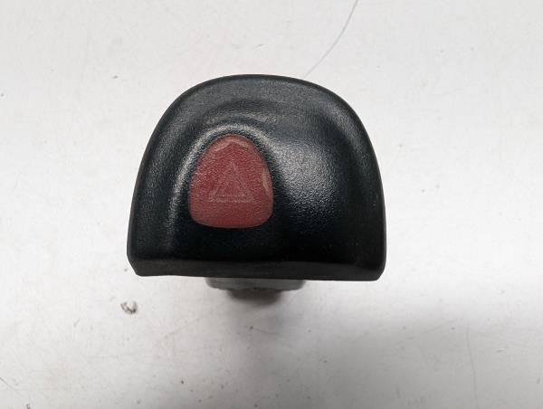 BOTAO QUATRO PISCAS RENAULT MEGANE (SA0U0E)