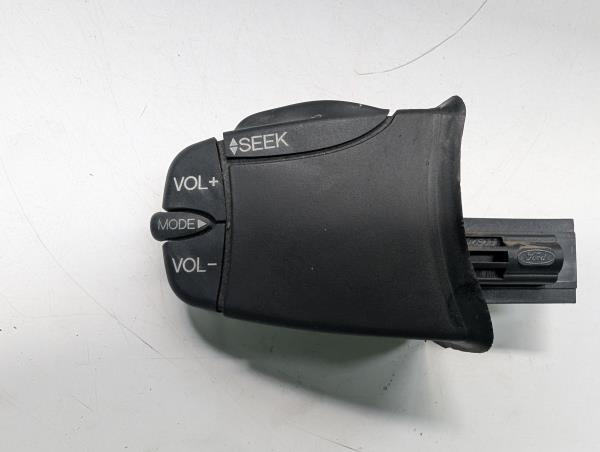 COMUTADOR FORD FOCUS (DAW, DBW) | 98 - 09 Imagem-0