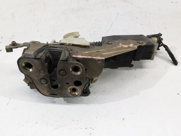 FECHO DA PORTA FRENTE ESQ. OPEL ASTRA F (T92) | 91 - 98