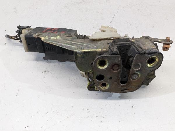 FECHO DA PORTA FRENTE DTO OPEL ASTRA F (T92) | 91 - 98