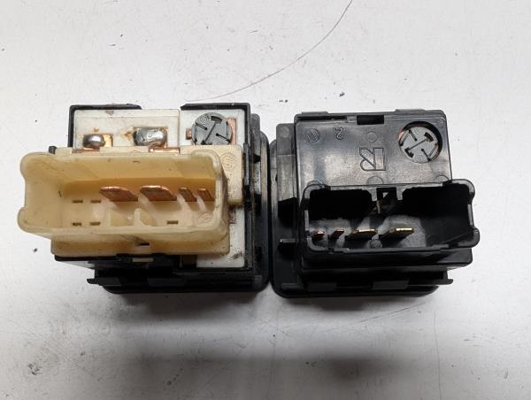 COMUTADOR LUZES TOYOTA COROLLA (_E9_) | 87 - 94 Imagem-1