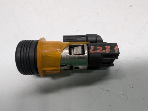 CONETOR ISQUEIRO PEUGEOT 306 Break (7E, N3, N5) | 94 - 02