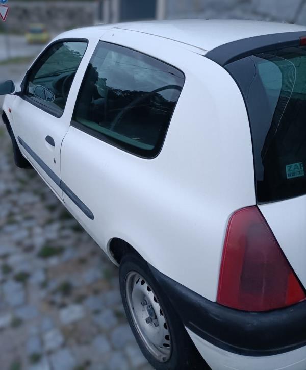CLIO II Caixa  RENAULT CLIO II Caixa (SB0/1/2_) | 98 - 