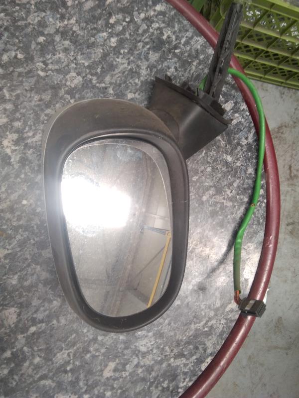 ESPELHO RETROVISOR ESQ ELETRICO (146142).