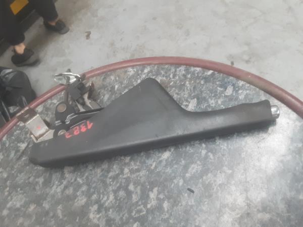 TRAVAO DE MAO AUDI A3 (8L1) | 96 - 06