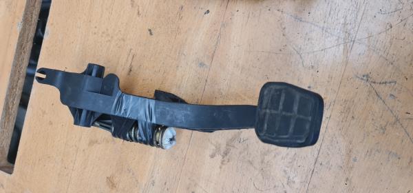 PEDAL DE TRAVAO VOLKSWAGEN POLO (6N2) | 99 - 01