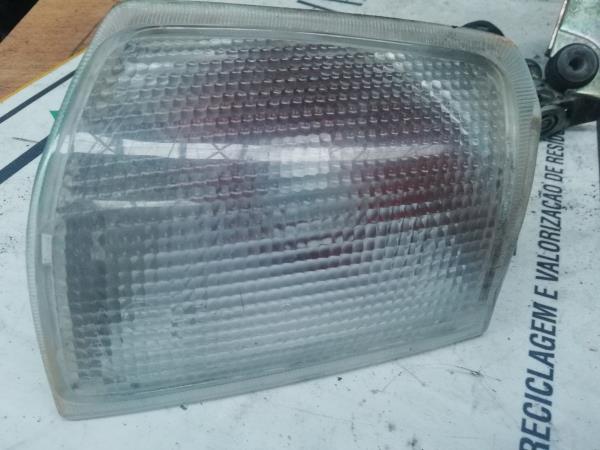 FAROLIM PISCA FRENTE ESQ. OPEL CORSA-A DELVAN (93)
