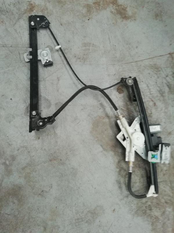 ELEVADORES ELETRICOS SEAT CORDOBA (6K1, 6K2) | 93 - 02