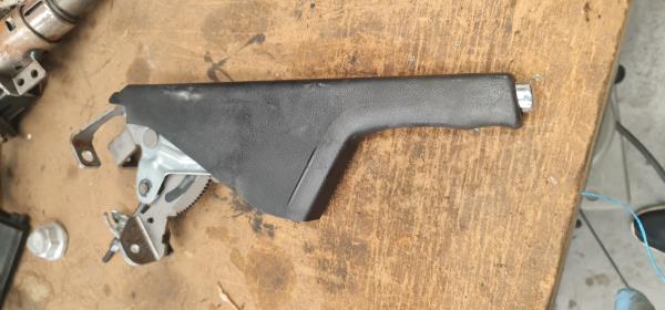 TRAVAO DE MAO SEAT LEON (1M1) | 99 - 06