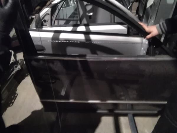 PORTA FRENTE DIREITA VOLKSWAGEN PASSAT (3B3) | 00 - 05