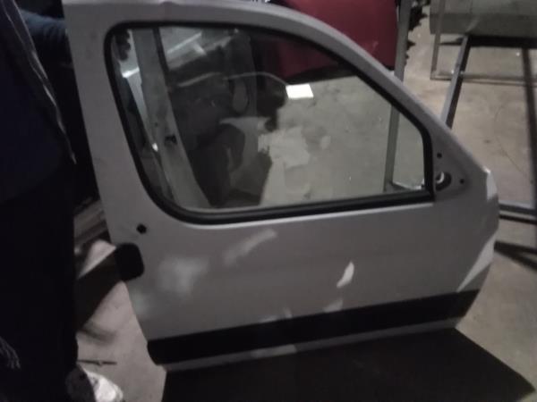 PORTA FRENTE DIREITA CITROEN BERLINGO (B9) | 08 - 