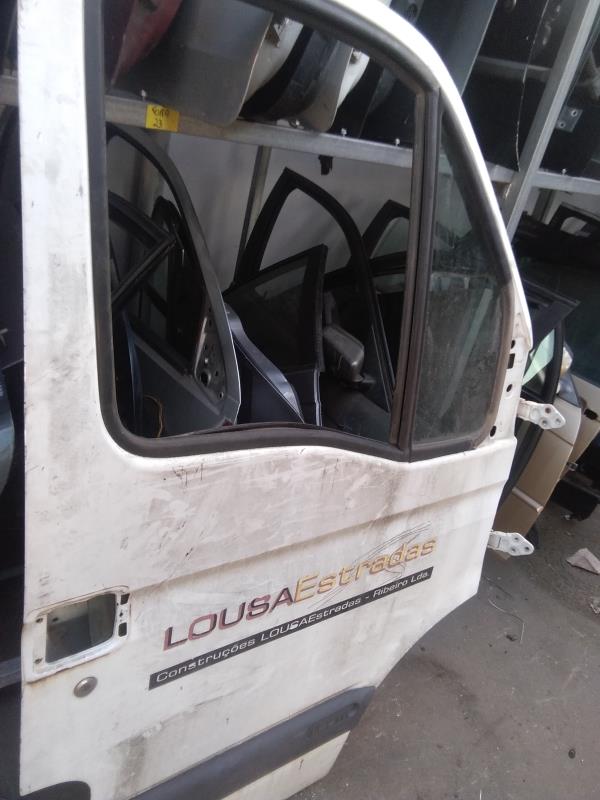 PORTA FRENTE DIREITA RENAULT MASTER I Autocarro (T__) | 80 - 98