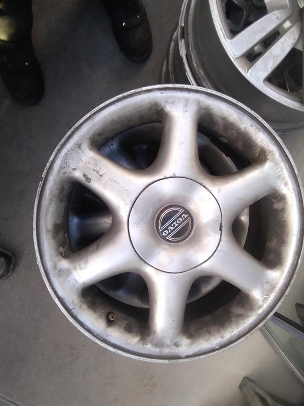 JANTES ESPECIAIS VOLVO ----