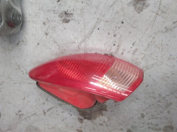 FAROLIM MALA ESQ. ALFA ROMEO 147 (937_) | 00 - 10