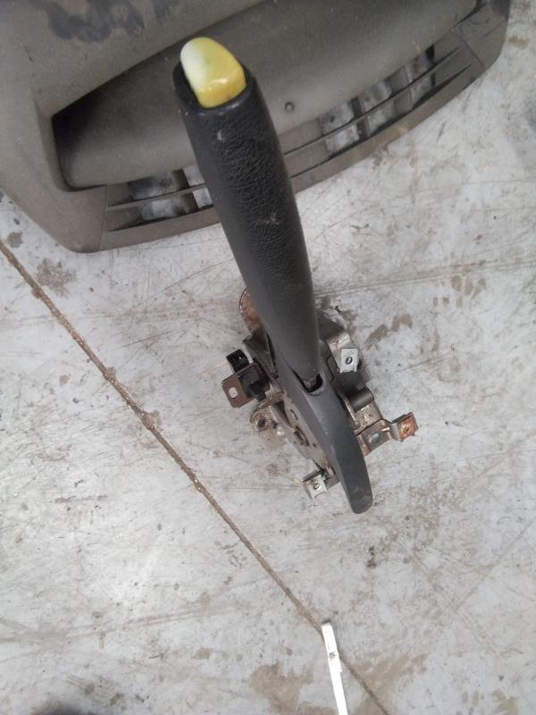 TRAVAO DE MAO CITROEN C4 I (LC_) | 04 - 13