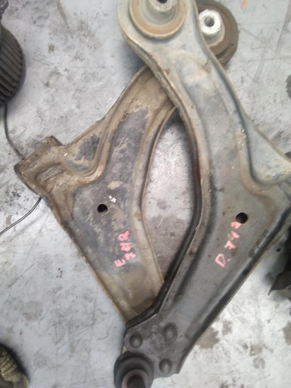 BRAÇO SUSPENSAO MERCEDES-BENZ VITO Autocarro (638) | 96 - 03