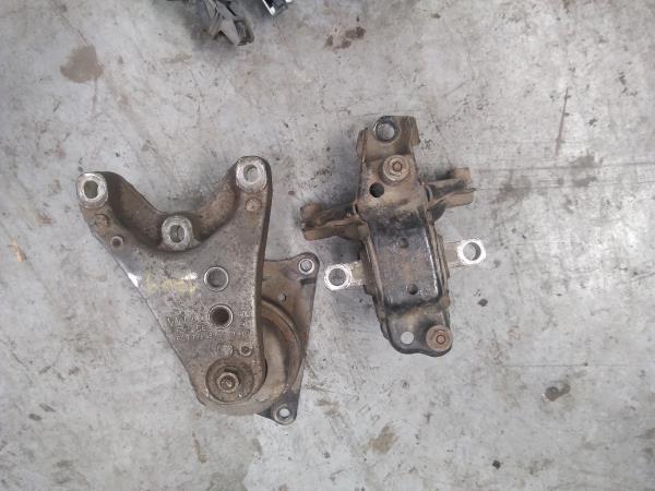 APOIO MOTOR SKODA 5J