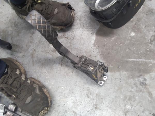 PEDAL DO ACELARADOR SKODA 5J