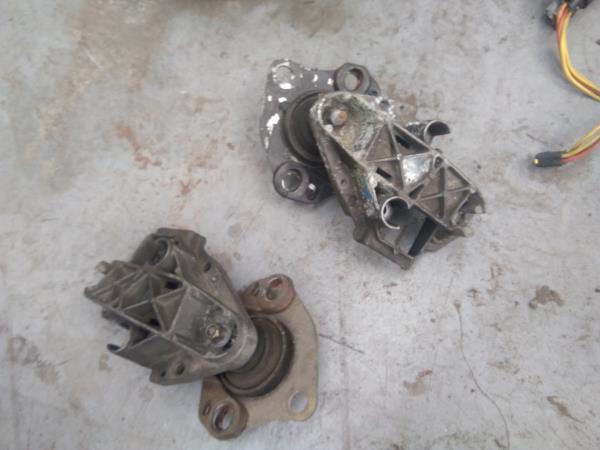 SUPORTES RENAULT MEGANE (SA0U0E)