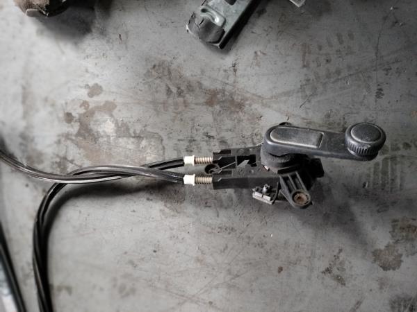 ELEVADOR TRAS ESQ. PEUGEOT 306 Break (7E, N3, N5) | 94 - 02 Imagem-1