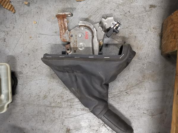 TRAVAO DE MAO OPEL CORSA D (S07) | 06 - 14