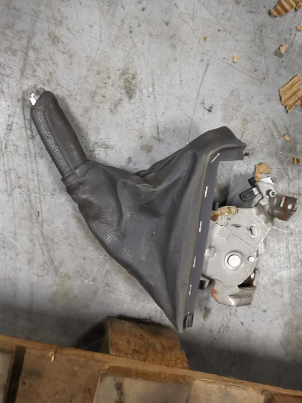 TRAVAO DE MAO OPEL CORSA D (S07) | 06 - 14 Imagem-1