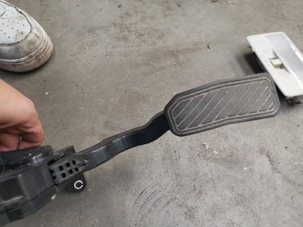 PEDAL DO ACELARADOR MAZDA 2 (DE_, DH_) | 07 - 15