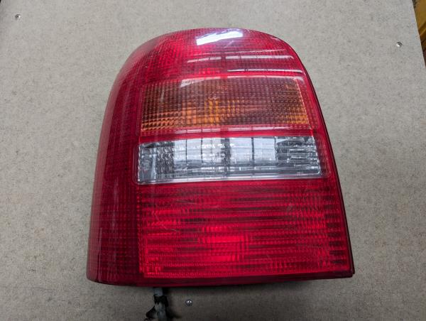FAROLIM MALA ESQ. AUDI A4 (8D2, B5) | 94 - 01