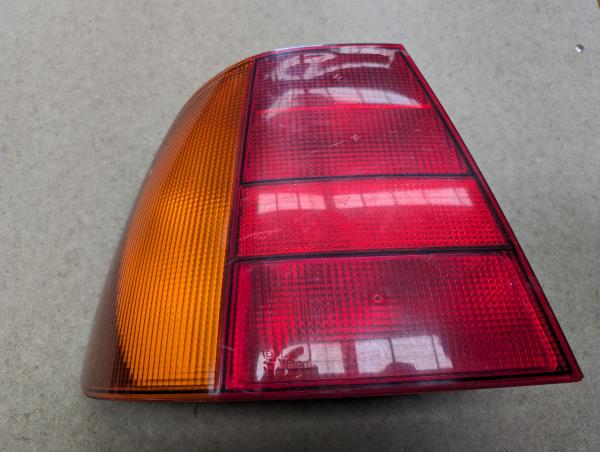 FAROLIM MALA ESQ. VOLKSWAGEN POLO CLASSIC (6V2) | 95 - 09