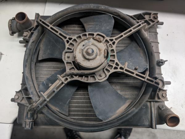 Termoventiladores HYUNDAI ACCENT II três volumes (LC) | 99 - 17