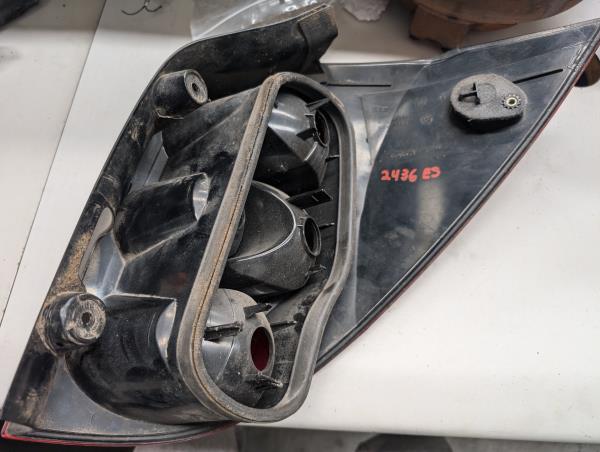 FAROLIM MALA ESQ. RENAULT LAGUNA II BREAK DIESEL