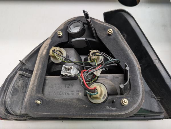 FAROLIM MALA DIR. HONDA CIVIC VI Aerodeck (MB, MC) | 98 - 01 Imagem-1