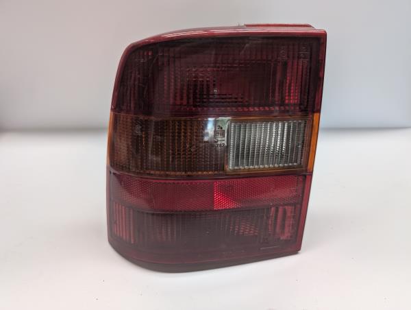 FAROLIM MALA ESQ. OPEL VECTRA A (J89) | 88 - 95