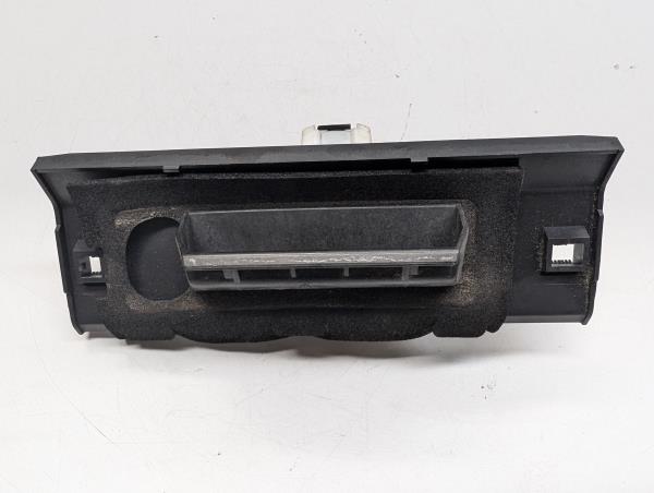 PUXADOR DA TAMPA DA MALA PEUGEOT 206 Van | 99 - 09