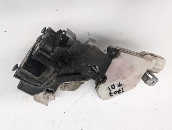 FECHO PORTA TRÁS DTO NISSAN PRIMERA (P10) | 90 - 96
