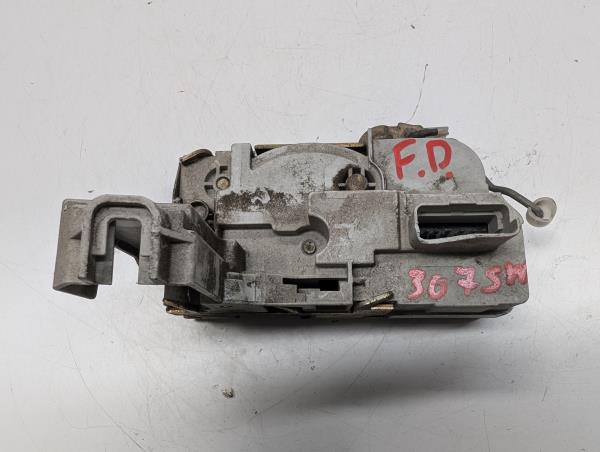 FECHO DA PORTA FRENTE DTO PEUGEOT 307 SW (3H) | 02 - 09