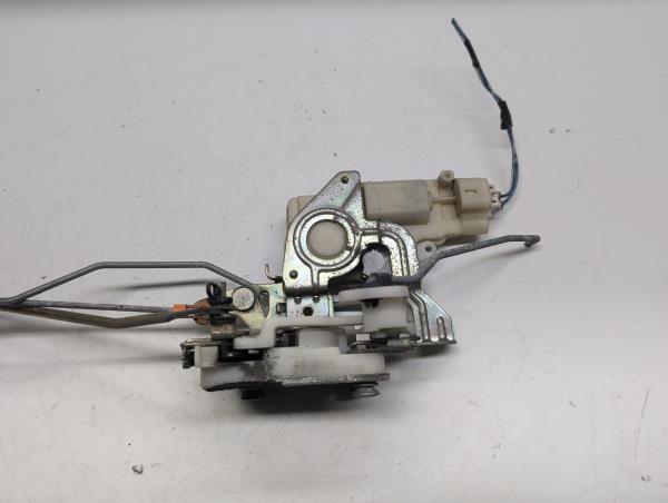 FECHO DA PORTA FRENTE DTO DAIHATSU SIRION (M1) | 98 - 05 Imagem-1