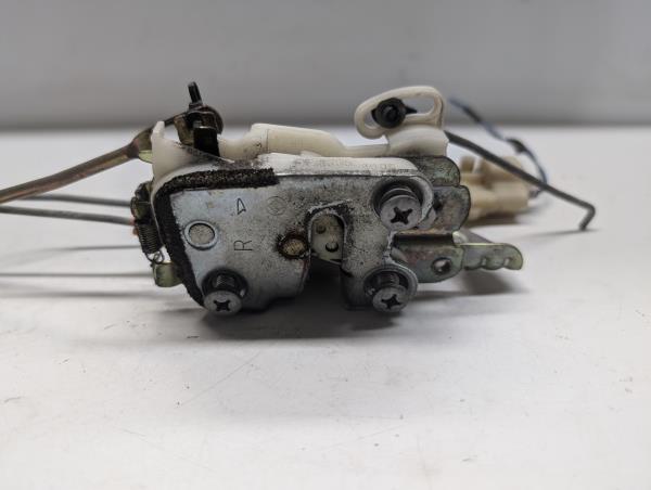 FECHO DA PORTA FRENTE DTO DAIHATSU SIRION (M1) | 98 - 05 Imagem-2