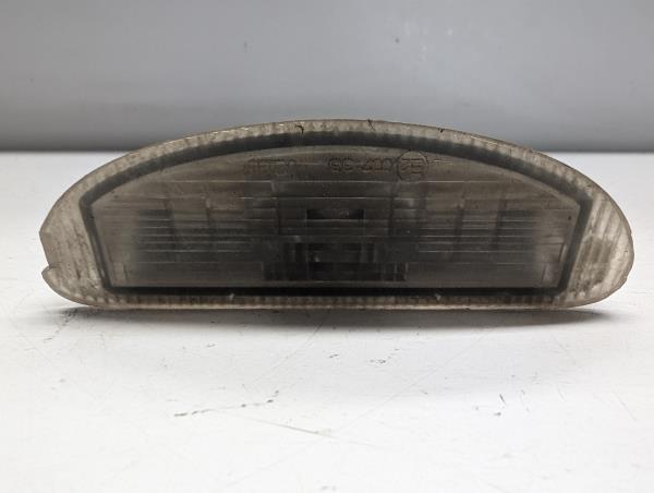 LUZ DE MATRICULA RENAULT CLIO II Caixa (SB0/1/2_) | 98 - 