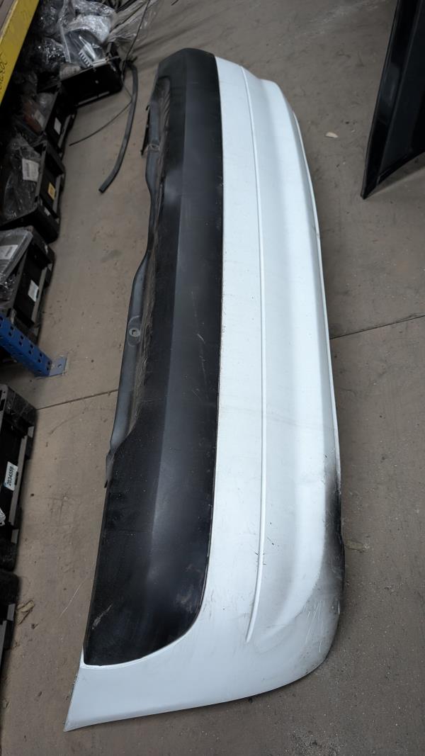 PARACHOQUES TRÁS RENAULT CLIO II Caixa (SB0/1/2_) | 98 - 