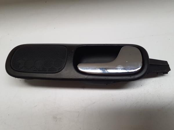 PUXADOR INTERIOR FRENTE DIREITO AUDI A3 (8L1) | 96 - 06