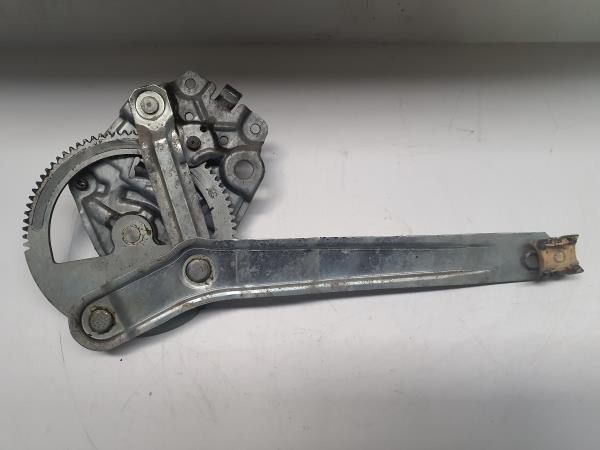 ELEVADOR TRAS ESQ. BMW 3 Touring (E36) | 94 - 99 Imagem-1