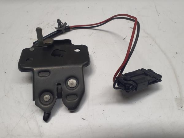 FECHO DE CAPOT NISSAN ALMERA I (N15) | 95 - 00