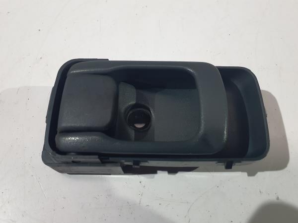 PUXADOR INTERIOR TRAS DIREITO NISSAN ALMERA I (N15) | 95 - 00