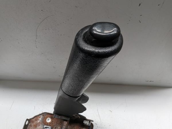 TRAVAO DE MAO RENAULT KANGOO / GRAND KANGOO (KW0/1_) | 08 -  Imagem-2