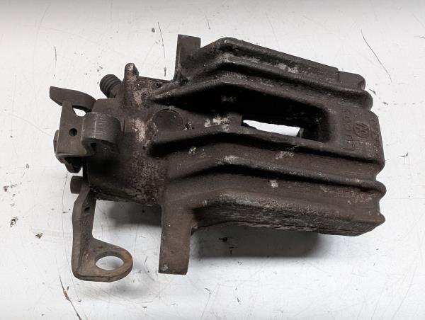 PINÇA DE TRAVAO FRENTE DIREITA VOLKSWAGEN BORA (1J2) | 98 - 13