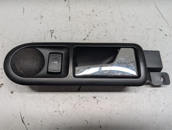PUXADOR INTERIOR TRAS DIREITO VOLKSWAGEN BORA (1J2) | 98 - 13