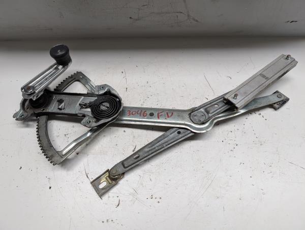 ELEVADOR FRENTE DIR MANUAL MERCEDES-BENZ 190 (W201) | 82 - 93